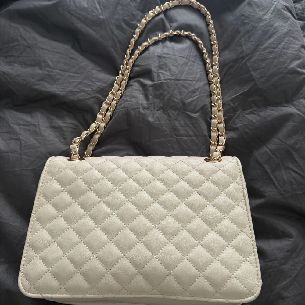 Cream Quilted Shoulder Bag